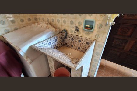 Casa à venda com 285m², 4 quartos e 5 vagasÁrea de Serviço 