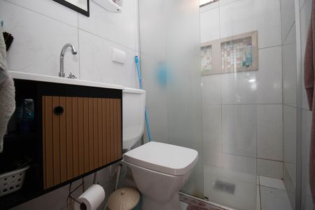 Apartamento para alugar com 60m², 3 quartos e 1 vaga Apartamento para alugar com 60m², 3 quartos e 1 vagaBanheiro da Suíte