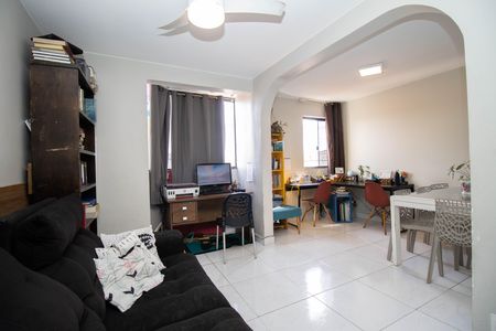 Apartamento para alugar com 60m², 3 quartos e 1 vaga Apartamento para alugar com 60m², 3 quartos e 1 vagaSala
