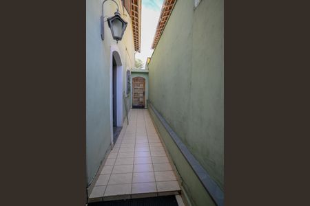 Casa à venda com 170m², 3 quartos e 2 vagas Casa à venda com 170m², 3 quartos e 2 vagasQuintal