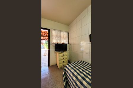 Casa de condomínio à venda com 630m², 5 quartos e 6 vagas Casa de condomínio à venda com 630m², 5 quartos e 6 vagasQuarto de Serviço