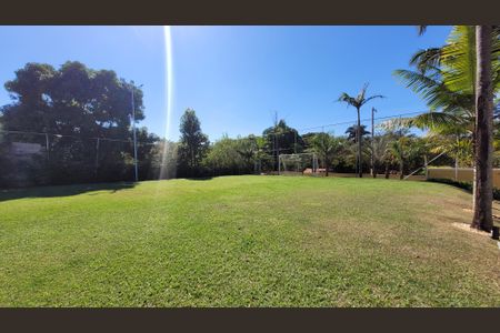 Casa de condomínio à venda com 630m², 5 quartos e 6 vagas Casa de condomínio à venda com 630m², 5 quartos e 6 vagasÁrea externa