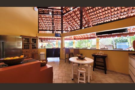 Casa de condomínio à venda com 630m², 5 quartos e 6 vagas Casa de condomínio à venda com 630m², 5 quartos e 6 vagasÁrea gourmet