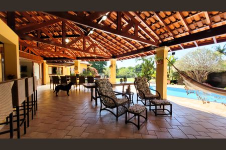 Casa de condomínio à venda com 630m², 5 quartos e 6 vagas Casa de condomínio à venda com 630m², 5 quartos e 6 vagasÁrea gourmet