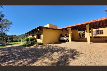 Casa de condomínio à venda com 630m², 5 quartos e 6 vagas Casa de condomínio à venda com 630m², 5 quartos e 6 vagasGaragem