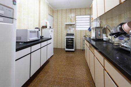 Apartamento à venda com 110m², 3 quartos e 2 vagasCozinha