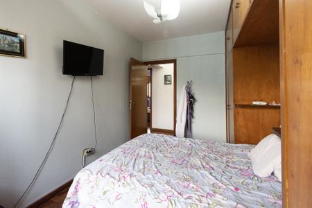 Apartamento à venda com 110m², 3 quartos e 2 vagasQuarto 1