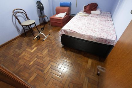 Apartamento à venda com 110m², 3 quartos e 2 vagasQuarto 2