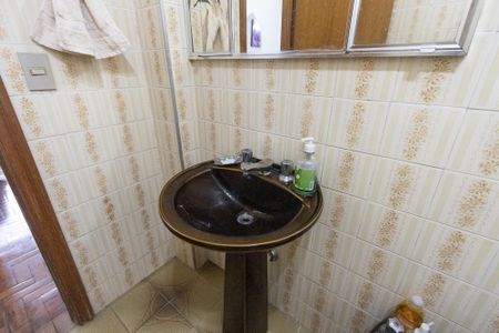 Apartamento à venda com 110m², 3 quartos e 2 vagasBanheiro 1