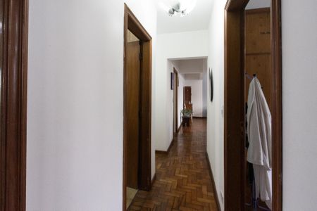 Apartamento à venda com 110m², 3 quartos e 2 vagasCorredor