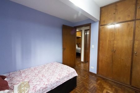 Apartamento à venda com 110m², 3 quartos e 2 vagasQuarto 2