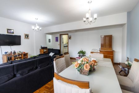 Apartamento à venda com 110m², 3 quartos e 2 vagasSala