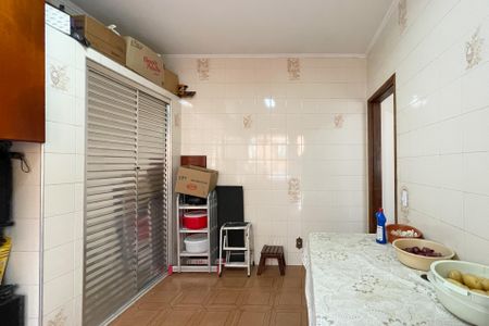Casa à venda com 230m², 4 quartos e 2 vagas Casa à venda com 230m², 4 quartos e 2 vagasQuarto de Serviço