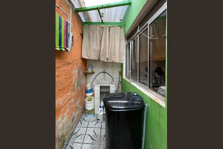 Casa à venda com 230m², 4 quartos e 2 vagas Casa à venda com 230m², 4 quartos e 2 vagasÁrea de Serviço