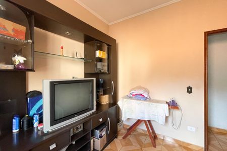 Casa à venda com 230m², 4 quartos e 2 vagas Casa à venda com 230m², 4 quartos e 2 vagasQuarto 2