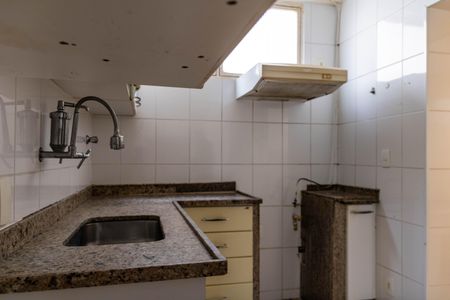 Apartamento à venda com 300m², 4 quartos e 2 vagasCozinha
