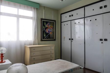 Apartamento à venda com 300m², 4 quartos e 2 vagasSuíte 2