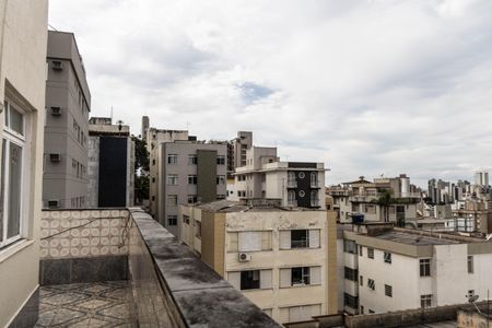 Apartamento à venda com 300m², 4 quartos e 2 vagasSacada