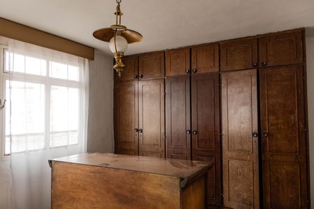 Apartamento à venda com 300m², 4 quartos e 2 vagasSuíte 1