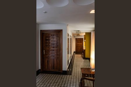 Apartamento à venda com 300m², 4 quartos e 2 vagasHall de entrada