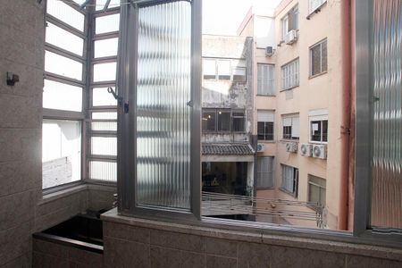 Apartamento à venda com 105m², 3 quartos e sem vagaÁrea de Serviço