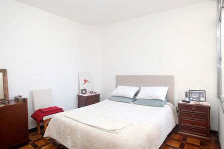 Apartamento à venda com 105m², 3 quartos e sem vagaQuarto 2