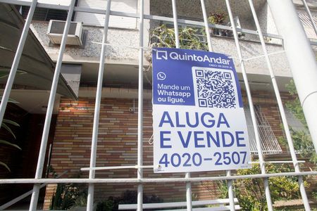 Apartamento à venda com 105m², 3 quartos e sem vagaPlaquinha
