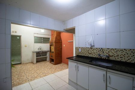 Casa para alugar com 200m², 3 quartos e 3 vagas Casa para alugar com 200m², 3 quartos e 3 vagasÁrea comum