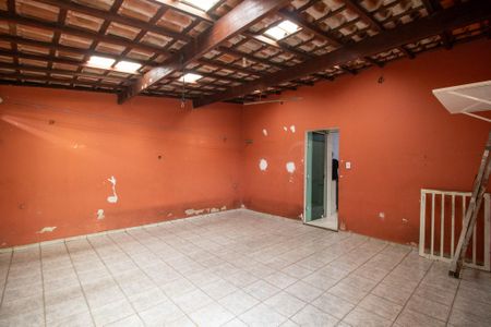 Casa para alugar com 200m², 3 quartos e 3 vagas Casa para alugar com 200m², 3 quartos e 3 vagasGaragem