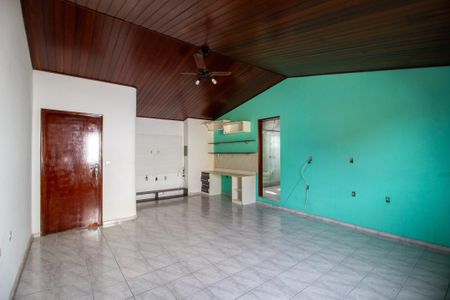 Casa para alugar com 200m², 3 quartos e 3 vagas Casa para alugar com 200m², 3 quartos e 3 vagasSuite 2