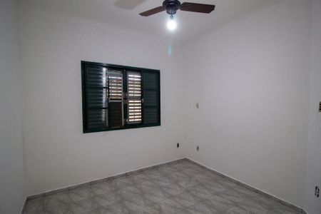 Casa para alugar com 200m², 3 quartos e 3 vagas Casa para alugar com 200m², 3 quartos e 3 vagasSuite 1