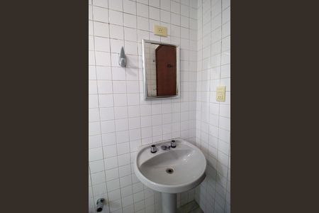 Casa para alugar com 200m², 3 quartos e 3 vagas Casa para alugar com 200m², 3 quartos e 3 vagasBanheiro Social