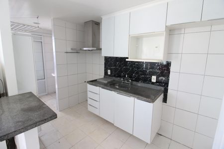 Apartamento à venda com 207m², 3 quartos e 2 vagasCozinha