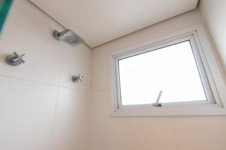 Apartamento à venda com 360m², 4 quartos e 6 vagasBanheiro da suíte 2