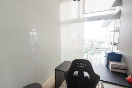 Apartamento à venda com 360m², 4 quartos e 6 vagasEscritório da suíte 1