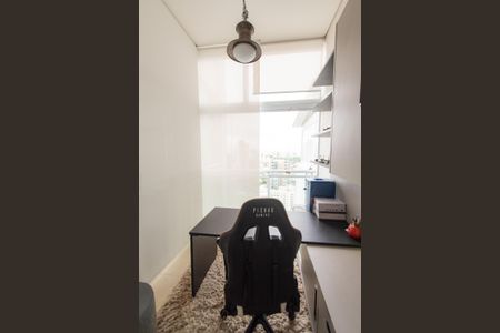 Apartamento à venda com 360m², 4 quartos e 6 vagasEscritório da suíte 1