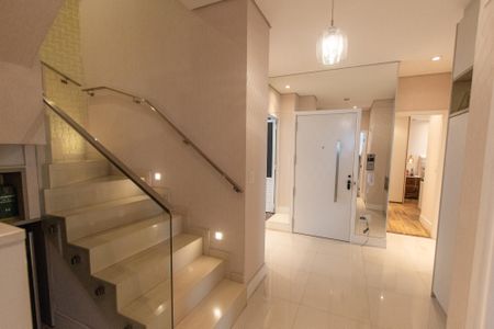 Apartamento à venda com 360m², 4 quartos e 6 vagasCorredor