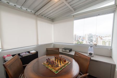 Apartamento à venda com 360m², 4 quartos e 6 vagasVaranda da suíte 1