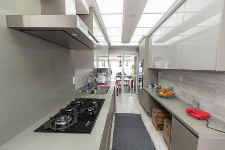 Apartamento à venda com 360m², 4 quartos e 6 vagasCozinha