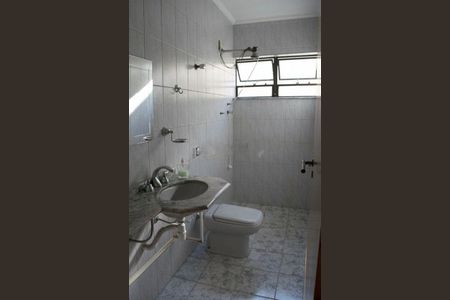 Casa à venda com 282m², 4 quartos e 6 vagas