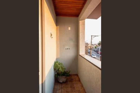 Casa à venda com 282m², 4 quartos e 6 vagas