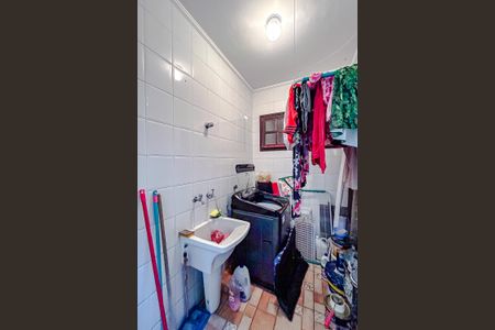 Casa à venda com 220m², 4 quartos e 2 vagasÁrea de Serviço