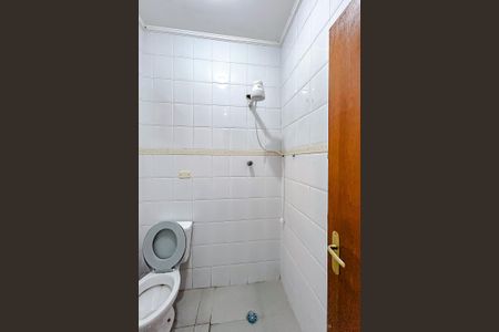 Casa à venda com 220m², 4 quartos e 2 vagasBanheiro de serviço