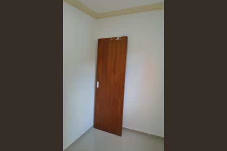 Casa de condomínio para alugar com 230m², 3 quartos e 2 vagasCloset da Suíte 2