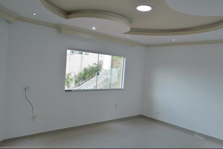Casa de condomínio para alugar com 230m², 3 quartos e 2 vagasSuíte 3