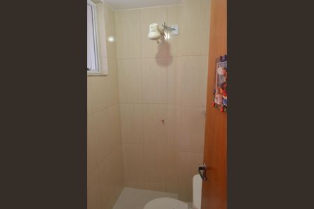 Casa de condomínio para alugar com 230m², 3 quartos e 2 vagasBanheiro de Serviço