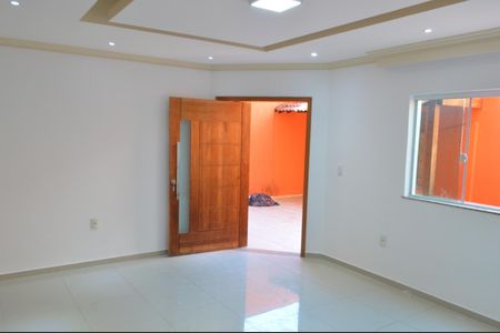 Casa de condomínio para alugar com 230m², 3 quartos e 2 vagasSala