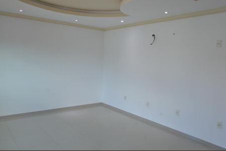 Casa de condomínio para alugar com 230m², 3 quartos e 2 vagasSuíte 3