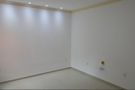 Casa de condomínio para alugar com 230m², 3 quartos e 2 vagasSuíte 2