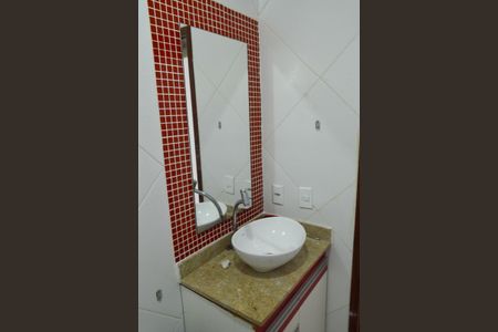 Casa de condomínio para alugar com 230m², 3 quartos e 2 vagasBanheiro da Suíte 2